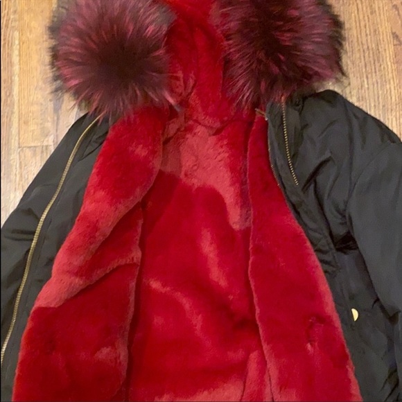 Real Raccoon Fur Hooded Bomber Jacket - Picture 2 of 2